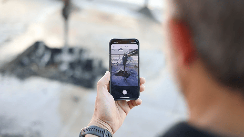 Documenter numériquement, directement sur place à l'aide d'un smartphone, l'avancement des travaux et les dommages causés à la chaussée