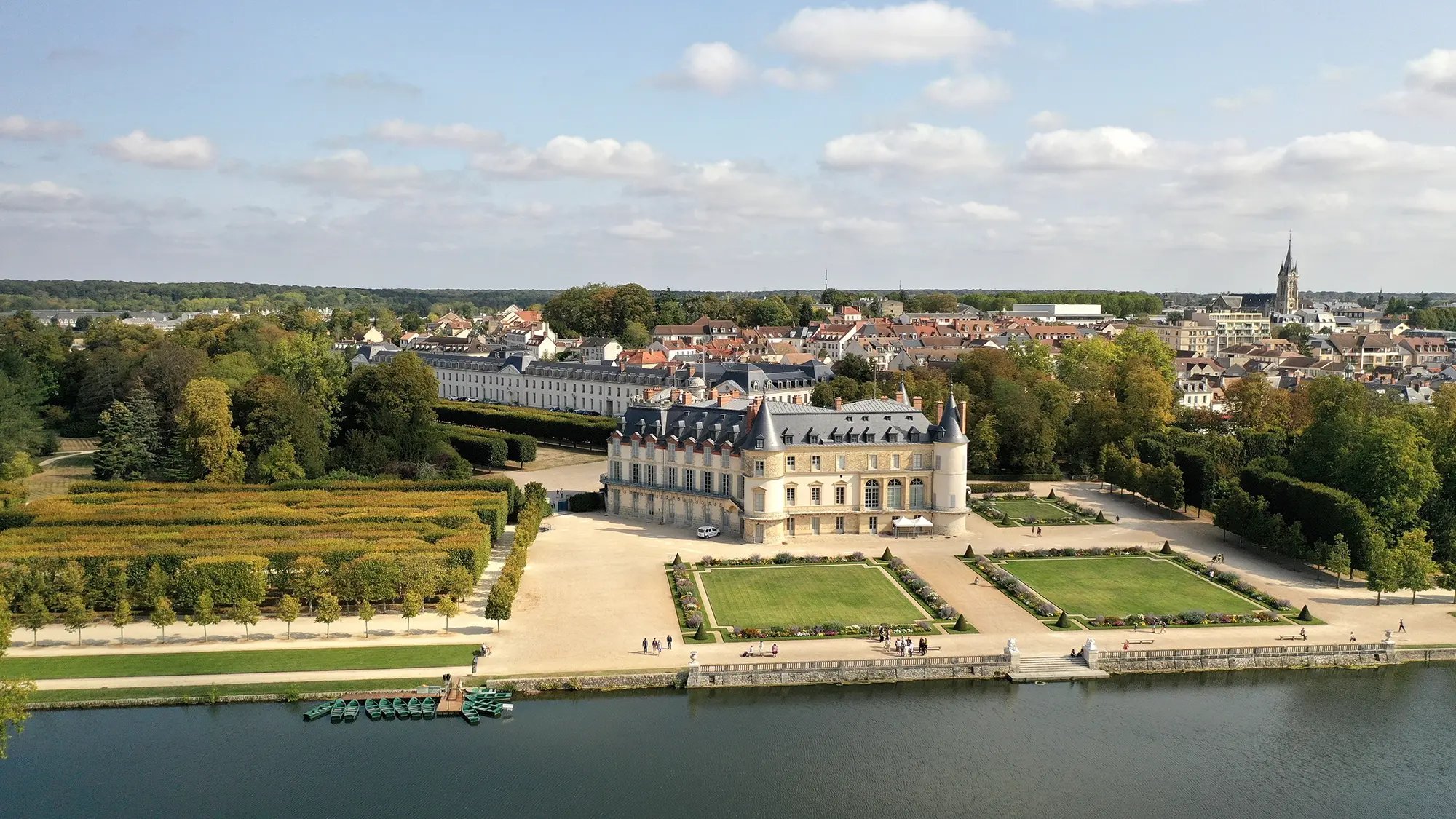 Rambouillet_Chateau_drone