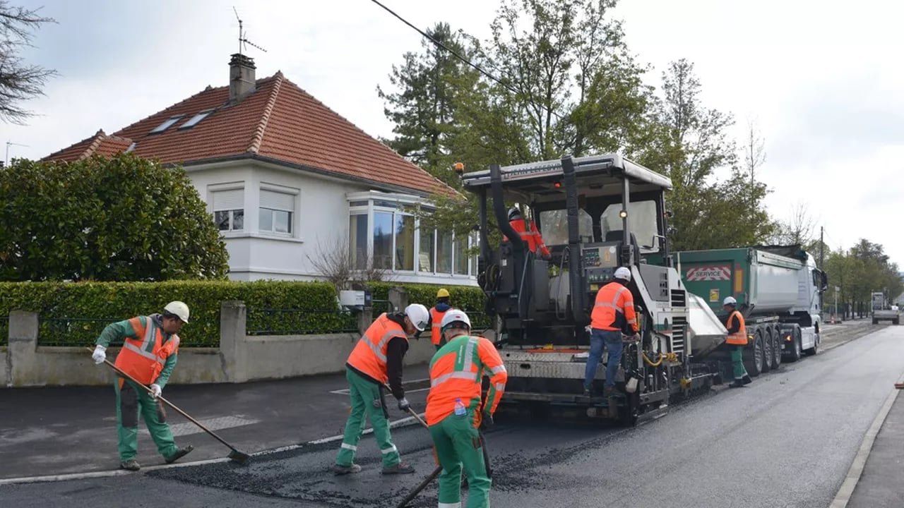 agents d'entretiens, routes dégradées, réparation