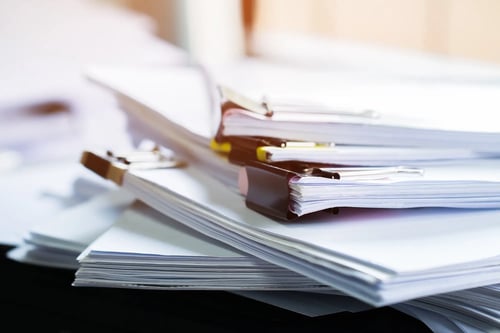 Dossier de réclamation pour indemnisation après un nid-de-poule